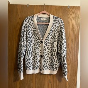 LOFT LEOPARD CROPPED CARDIGAN